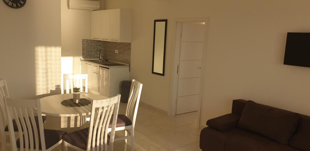Apartmants Villa Lungo Mare Živogošće 外观 照片