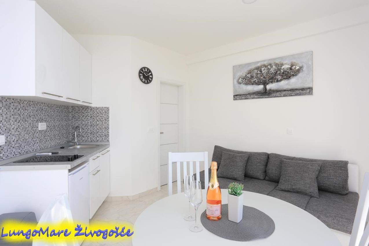 Apartmants Villa Lungo Mare Živogošće 外观 照片