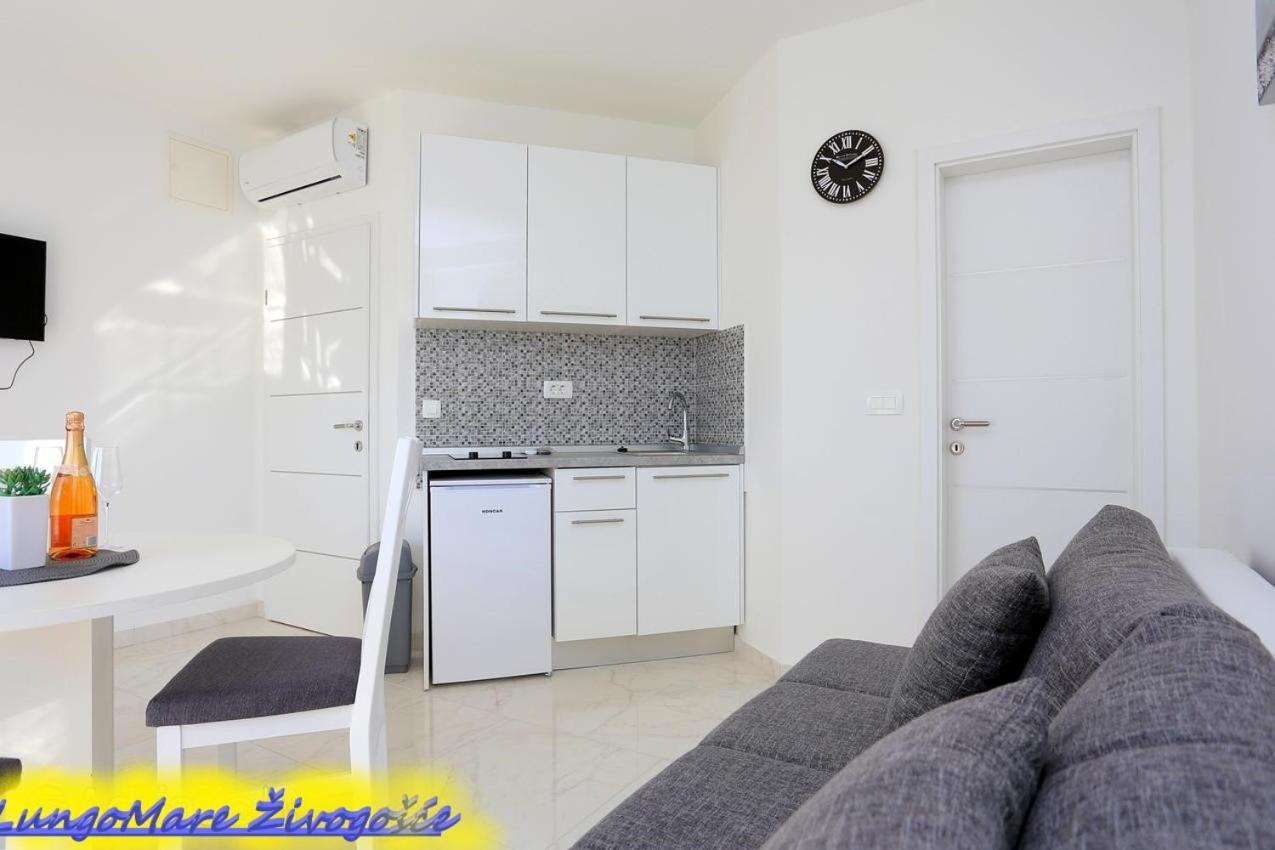 Apartmants Villa Lungo Mare Živogošće 外观 照片
